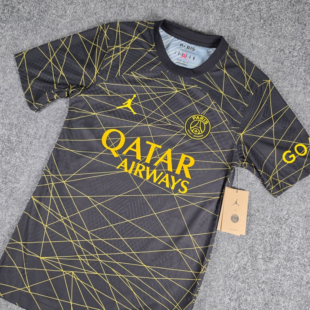 Jordan PSG Fourth Jersey Mens XS Black Yellow Dri-FIT ADV DR3797-010 NWT